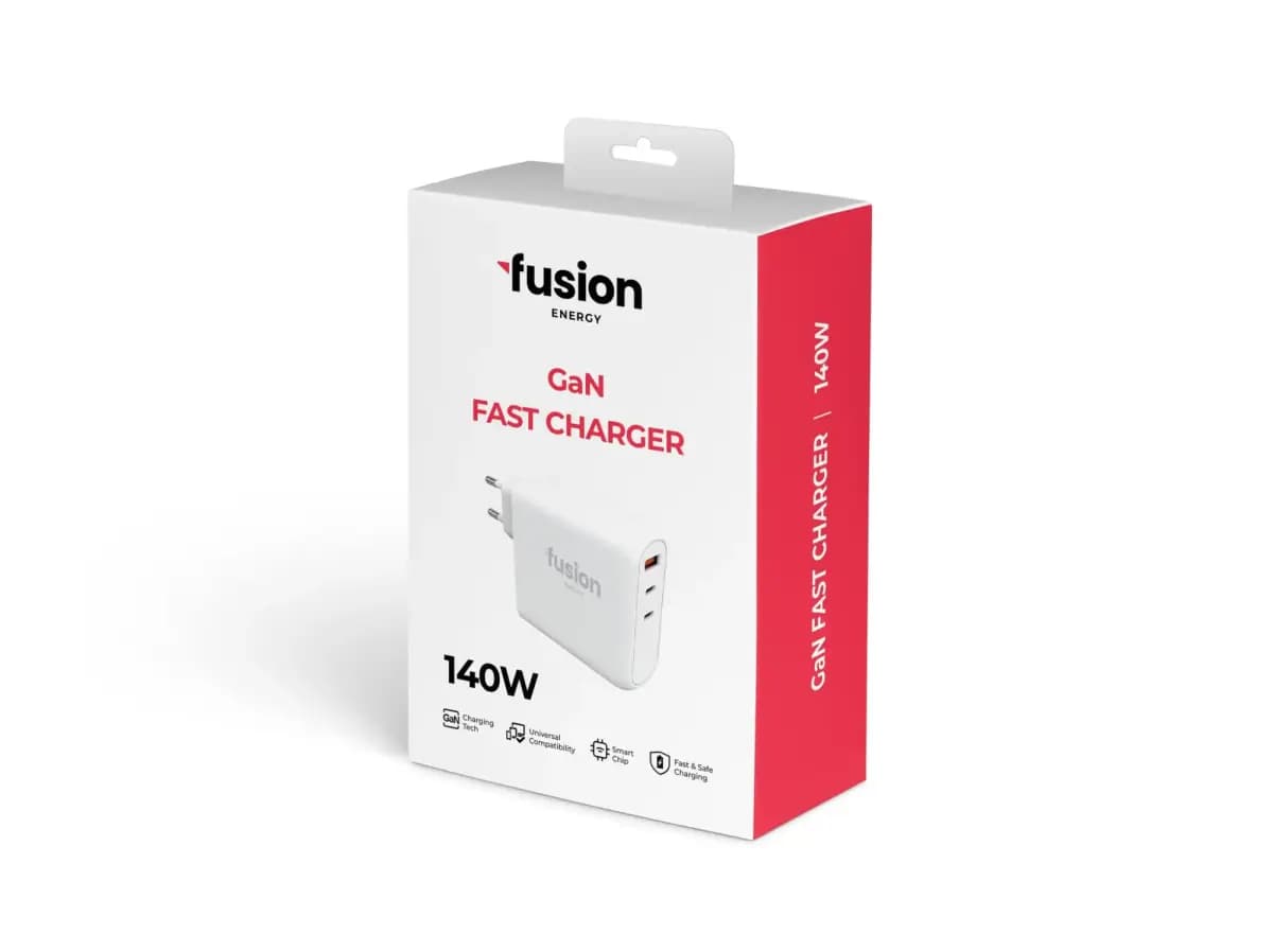 Зарядное устройство Fusion Energy, 140 Вт, 2 × USB-C + USB-A, белое