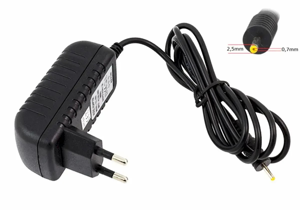 Goodbuy TB13 tablet charger, 2.5 mm, 2000 mA, black