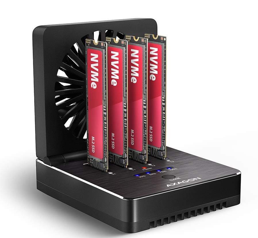 AXAGON ADSA-M2C44 USB4 doki 4x M.2 NVMe SSD jaoks
