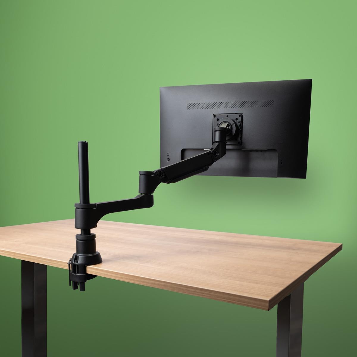 R-GO TOOLS Caparo monitor kinnitus ühe ekraani jaoks